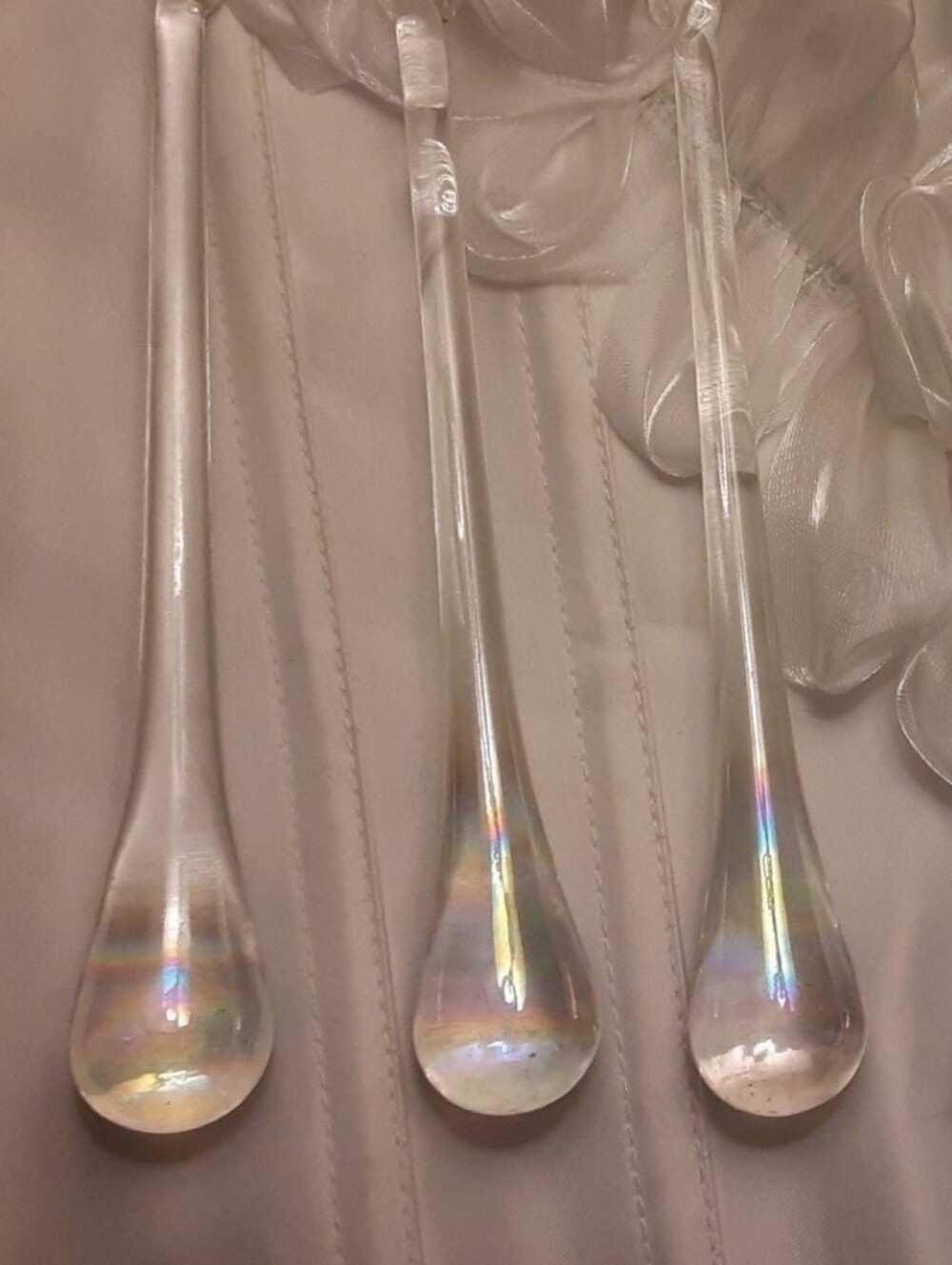 Three Murano Style Glass Iridescent Teardrops Chandelier Pieces Suncatcher - Picture 6 of 11